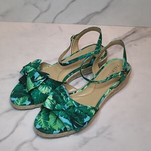 Talbots NWOT Pamela Bow Canvas Espadrille Wedges- Isle Fronds Size 8